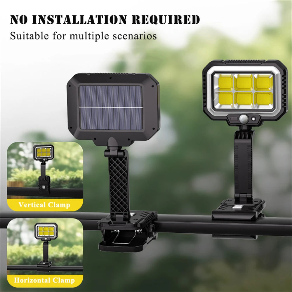 Lampe solaire clipsable à détecteur de mouvement sur clôture de jardin