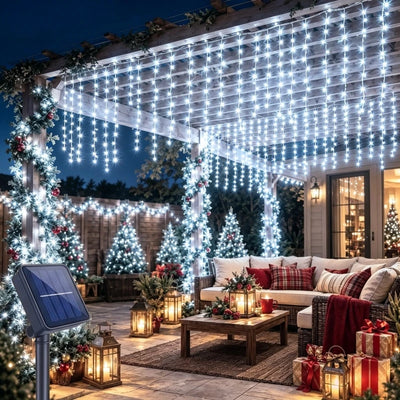 Guirlande Solaire Gouttelettes LED Escalier et Toiture Noël