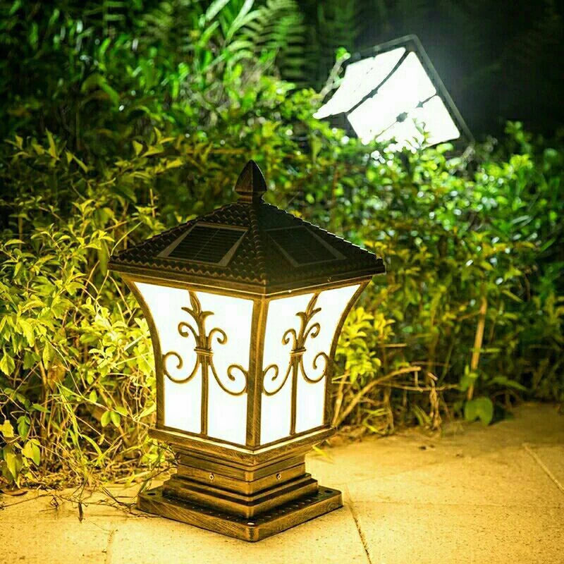 Borne solaire de jardin LED etanche coloris bronze