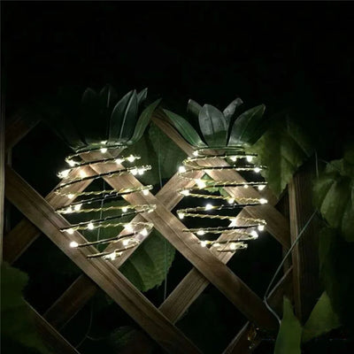 Lampe Solaire Ananas LED Décorative Jardin Extérieur – ananas décoratif posé au jardin