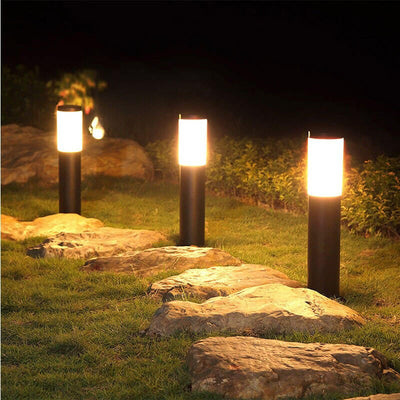 https://www.magic-solaire.com/wp-content/uploads/2021/08/borne-de-jardin-solaire-puissante-led.jpg