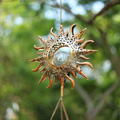 https://cdn.shopify.com/s/files/1/0271/8731/4772/files/carillon-solaire-exterieur-soleil-1.jpg?v=1709233967