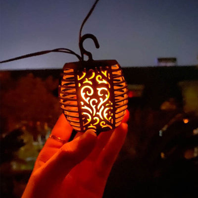 https://www.magic-solaire.com/wp-content/uploads/2021/05/guirlande-lumineuse-exterieur-solaire-guinguette-flamme.jpg