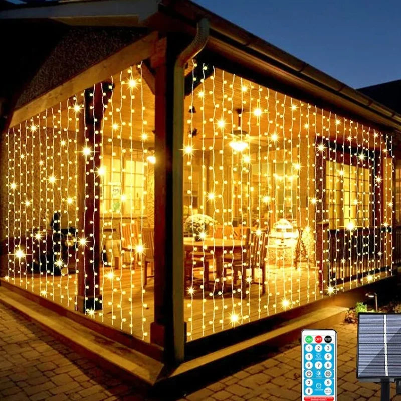Guirlande rideau solaire LED blanc chaud
