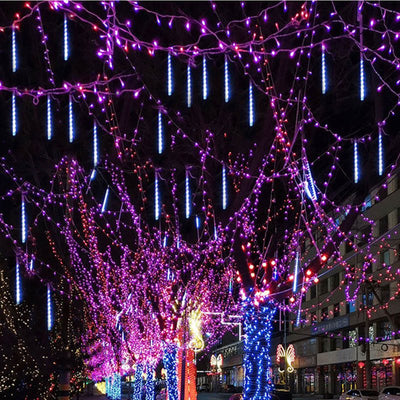 https://www.magic-solaire.com/wp-content/uploads/2022/05/guirlande-stalactite-solaire-exterieur.jpg