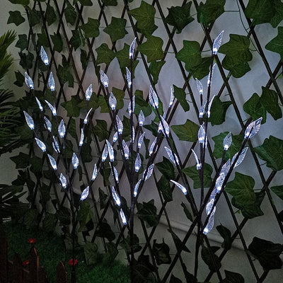 https://cdn.shopify.com/s/files/1/0271/8731/4772/files/lampe-piquet-solaire-0.jpg?v=1708643991