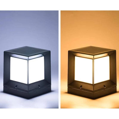 https://cdn.shopify.com/s/files/1/0271/8731/4772/files/lampe-solaire-design-cube-10.jpg?v=1711471694