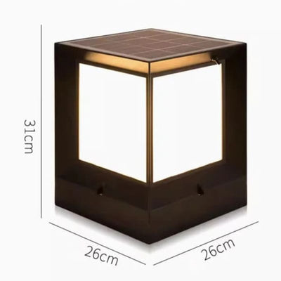 https://cdn.shopify.com/s/files/1/0271/8731/4772/files/lampe-solaire-design-cube-4.jpg?v=1711471694