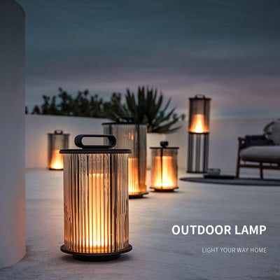 https://cdn.shopify.com/s/files/1/0271/8731/4772/products/lampesolaireinoxdesign_19.jpg?v=1656512291