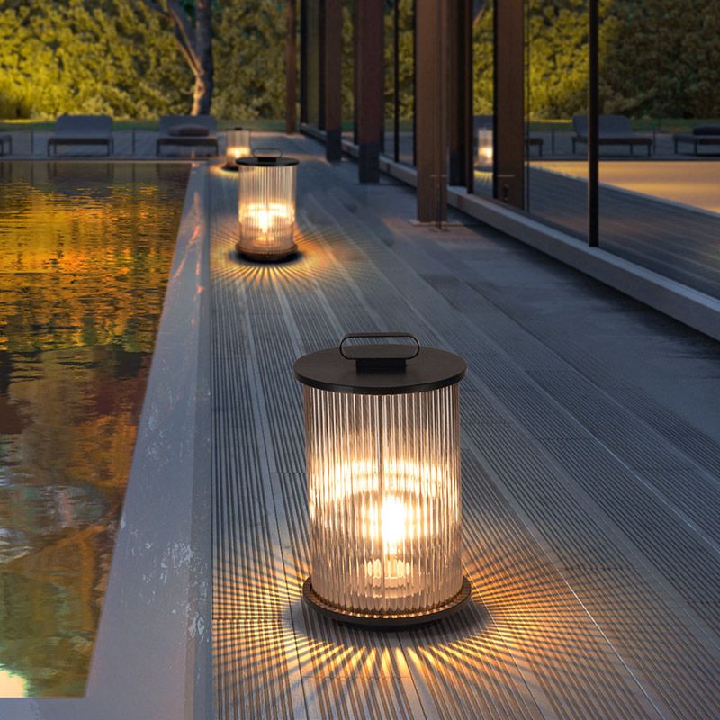 Lampe solaire cylindre inox design pour jardin