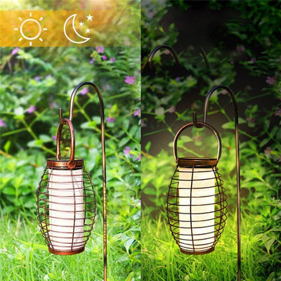 https://www.magic-solaire.com/wp-content/uploads/2021/10/lanterne-solaire-exterieur-a-suspendre-jardin.jpg