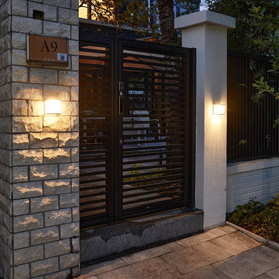 https://www.magic-solaire.com/wp-content/uploads/2021/10/lumiere-detecteur-de-mouvement-solaire-puissante.jpg