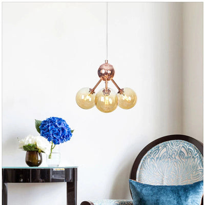 https://cdn.shopify.com/s/files/1/2499/8120/files/lustre-nordique-t-tes-multiples-pour-d-coration-int-rieure-2.jpg?v=1728492561