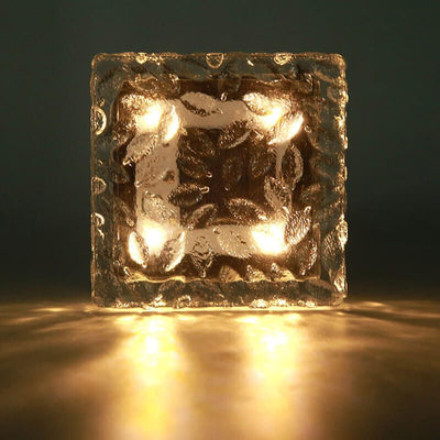 https://www.magic-solaire.com/wp-content/uploads/2020/08/pavé-lumineux-10x10-solaire-puissant.jpg