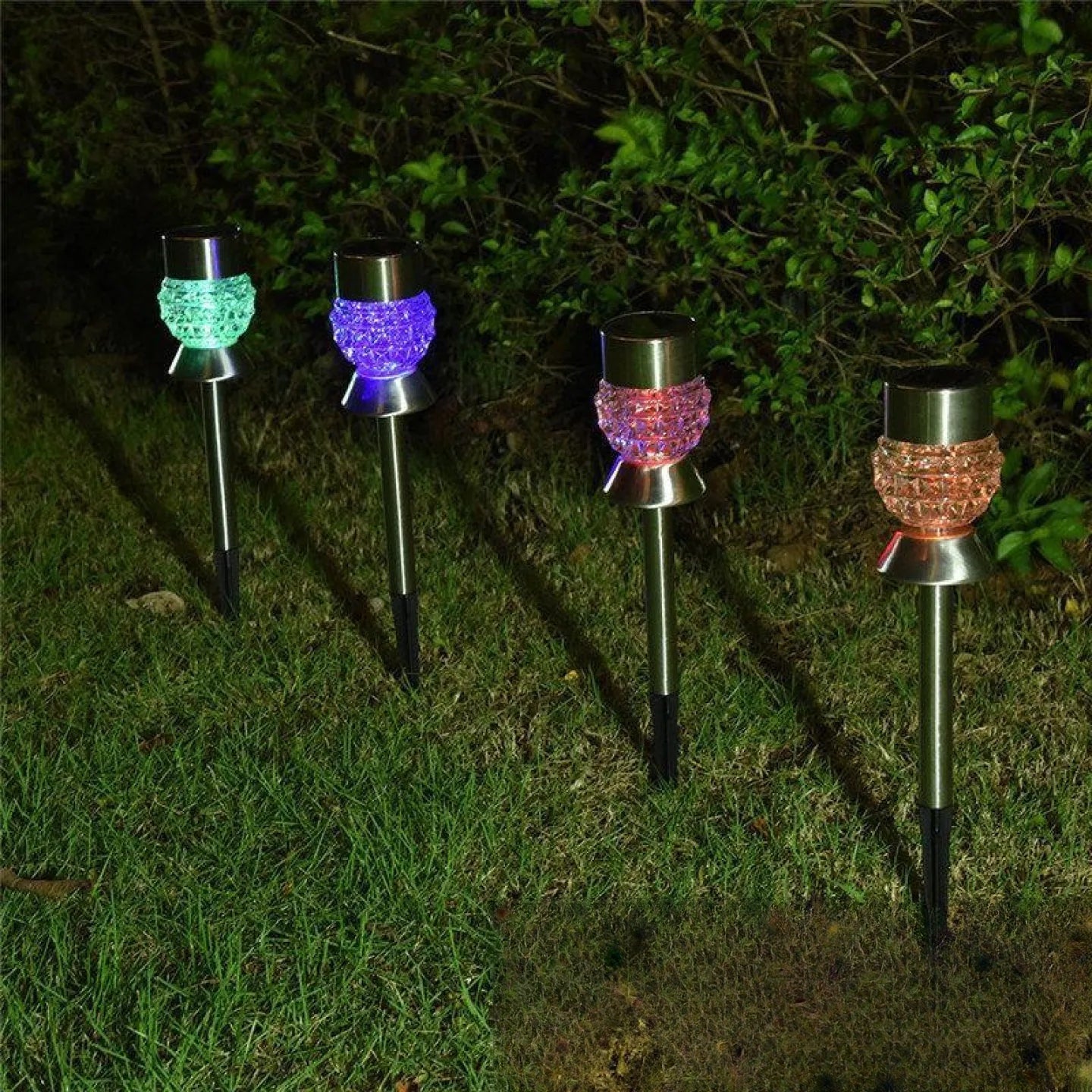 Piquet Solaire LED RGB Couleur Changeante Jardin Cube