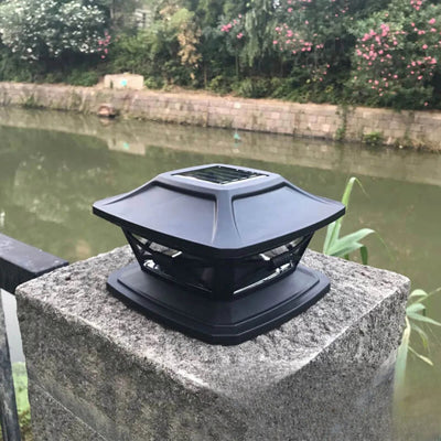 Lampe Solaire à Poser sur Poteau Extérieur LED – éclairage LED allumé de nuit