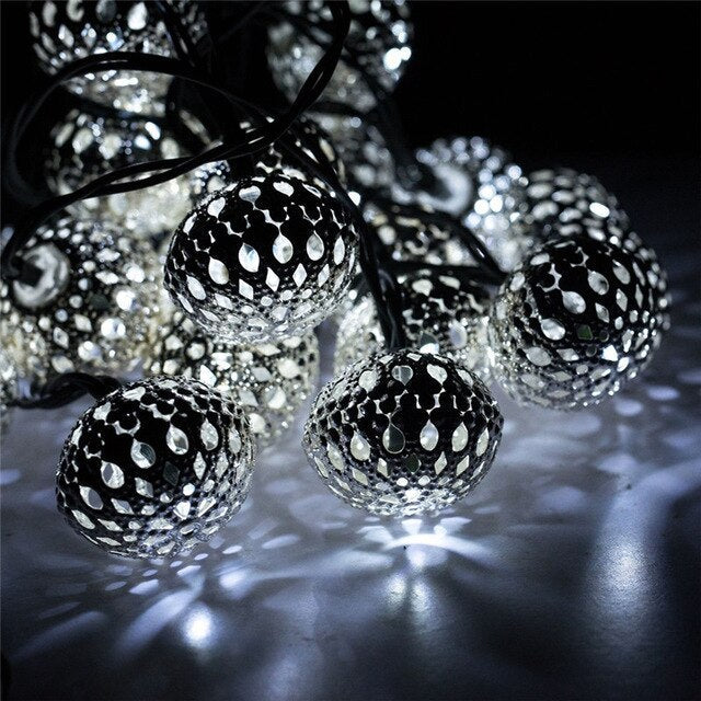 Guirlande solaire marocaine 10 ou 20 LED allumée