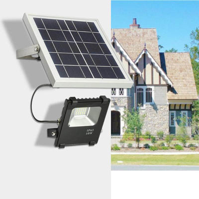 https://www.magic-solaire.com/wp-content/uploads/2020/05/projecteur-solaire-facade-jardin.jpg