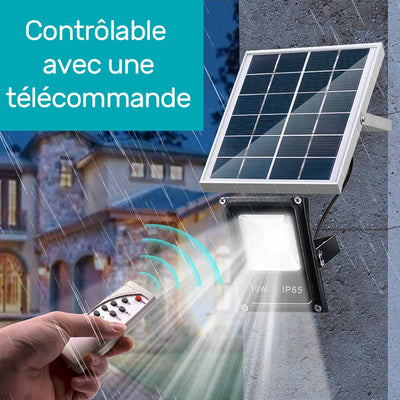 https://www.magic-solaire.com/wp-content/uploads/2020/03/projecteurs-solaires-1000-lm-avec-télécommande.jpg