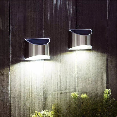 Lampe Solaire Murale LED Design Extérieur – éclairage LED allumé de nuit